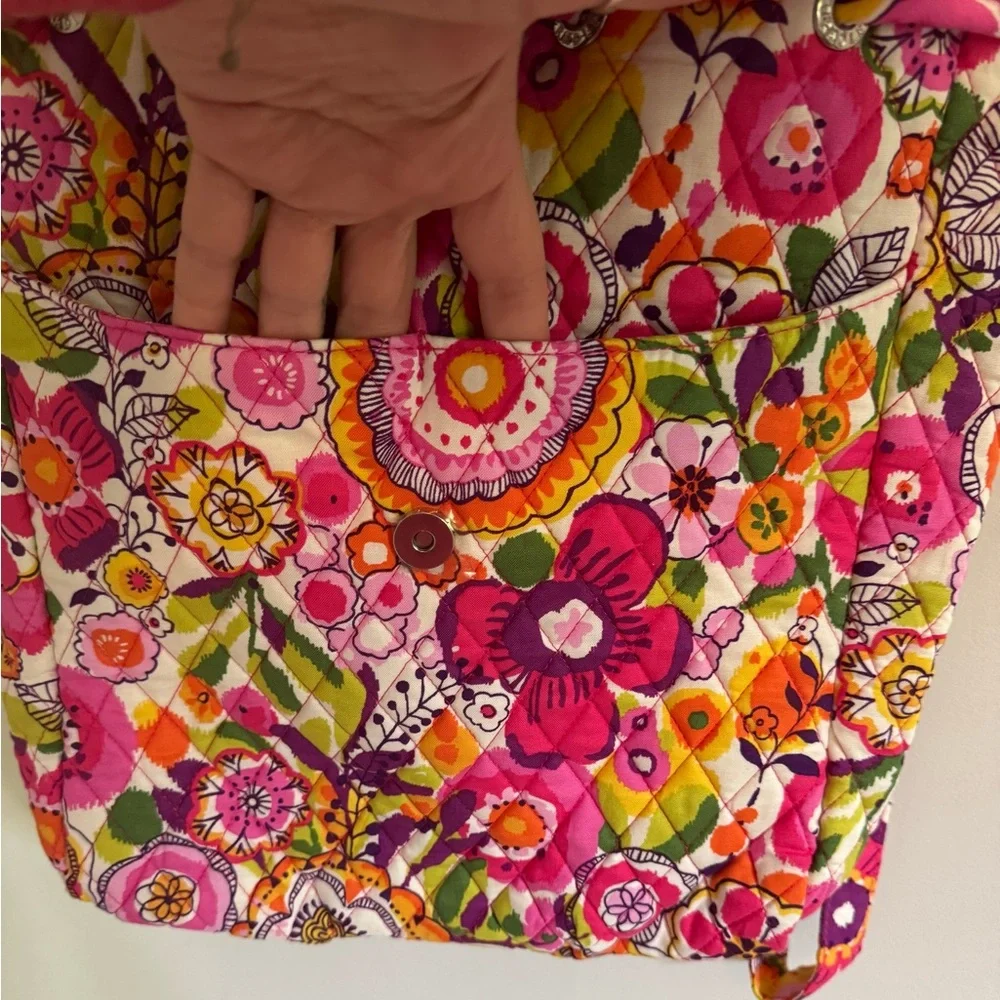 NWT Vera Bradley backpack convertible tote in Clementine pattern - Picture 4 of 15